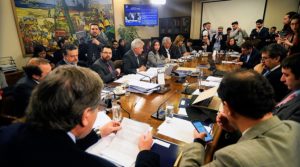 Desalojan con guardias a periodistas en Comisión de Trabajo en el Congreso