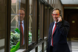 Fiscalía investigará a diputado Eguiguren por eventual fraude al Fisco