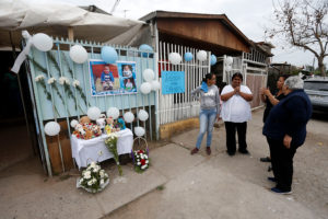 Cientos de personas llegaron a despedir a Baltazar en La Pintana