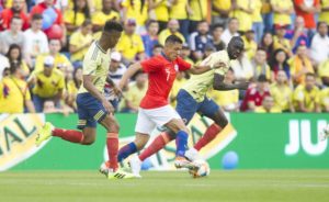Alexis Sánchez viajará a Barcelona para determinar si será operado o no