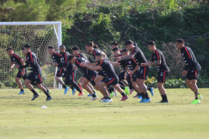 Sin Medel ni Alexis: la Roja prepara su oncena para enfrentar a Guinea