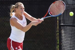 Alexa Guarachi jugará la final del cuadro de dobles del WTA de Luxemburgo