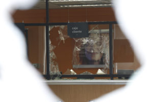 Bancos informan ajustes a sus plazos en sus procesos ante crisis social