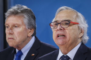 Chadwick respalda a Piñera: 