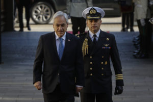 Los detalles de la propuesta de Piñera para congelar alzas de tarifas en el transporte