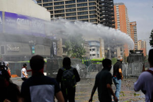 Unión Europea condena violencia en Chile y pide 