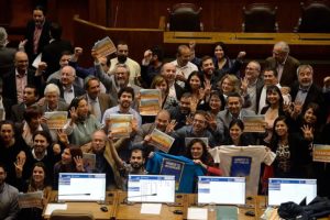 Con votos DC y RN: Cámara aprueba en general rebaja de jornada laboral a 40 horas