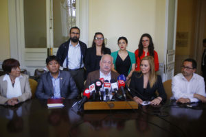 Guillermo Teillier por acusación constitucional: 