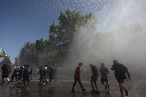 Incidentes alrededor de La Moneda en medio del cambio de gabinete