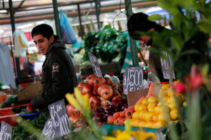 Ferias funcionarán con normalidad tras saqueos a supermercados
