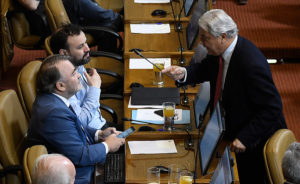 Auth responde a Naranjo: le recordó que votó contra el divorcio, pero anuló su matrimonio