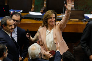 Quiebre en la oposición se agudiza tras fallida acusación a Cubillos