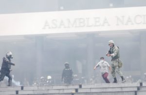 Ecuador: dos muertos en protestas contra el 