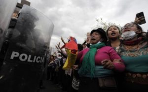 Lenin Moreno y dirigentes indígenas logran acuerdo para detener crisis en Ecuador