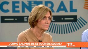 Evelyn Matthei exige cambio de gabinete 