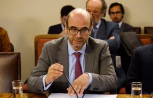 La cita de Atria que defendió a Cubillos en la acusación constitucional