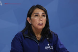 Intendenta Rubilar se niega a contradecir a Piñera: 