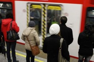 Metro suspende servicio en cuatro estaciones de la Línea 1
