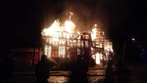 Incendian sede del Partido Socialista en Valdivia