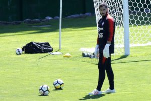 Johnny Herrera por los seleccionados nacionales: 