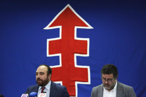 Juventud Demócrata Cristiana se tomó sede del partido para demandar unidad