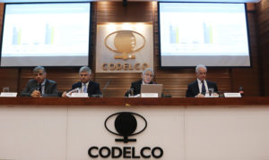 Codelco presenta denuncia contra ex directivo por eventual conflicto de interés