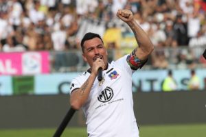 Esteban Paredes pide autorizar 