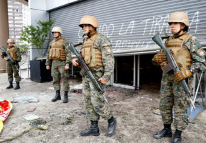 La experiencia internacional tras incorporar a las FF.AA. en la defensa de Infraestructura Crítica
