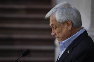 Cadem: Aprobación del presidente Sebastián Piñera cayó un punto y llegó a un 13%