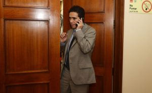 Briones por alza del dólar: 