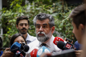 Carabineros: La Moneda respalda a Mario Rozas tras filtración de audio