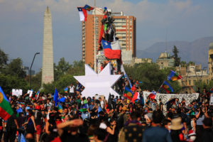 Gobierno argentino confirma detención de 12 trasandinos en protestas
