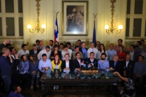 La abstrusa negociación política