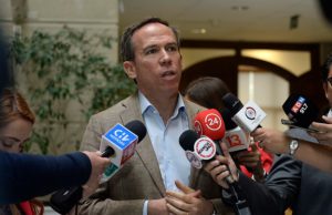 Corte Suprema desmiente a diputado UDI tras acusación de mal uso de vehículos fiscales