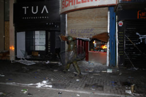 Los delitos durante la crisis social: aumentan saqueos y disminuyen portonazos y robos en viviendas