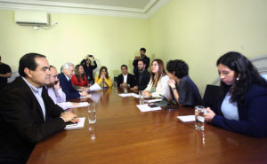 Acuerdo constituyente: oficialismo y oposición siguen sin acercar posiciones
