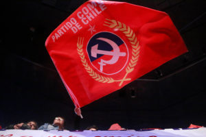 Carabineros detiene a militantes PC en sede de Calama por eventual porte de elementos incendiarios