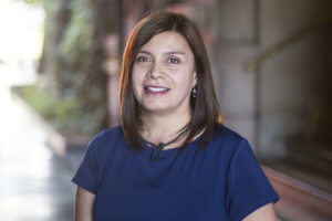 Decana Miriam Henríquez: “Es indispensable que las mujeres sean la mitad de los asientos en la comisión constituyente”