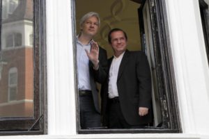 Fiscalía sueca retira investigación a Julian Assange por denuncia de violación