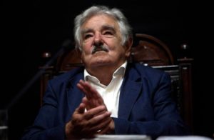 Uruguay: Pepe Mujica será ministro si el oficialismo gana en segunda vuelta