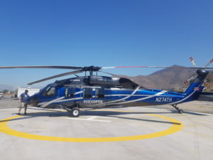 Llega a Chile el primer helicóptero Black Hawk modificado para combatir incendios forestales