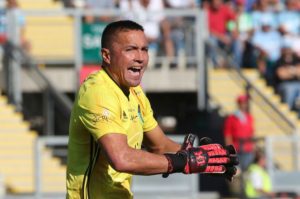 Los clásicos y la sanción a Borghi: el pasado de Miguel Pinto ante su inminente llegada a Colo Colo