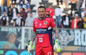 Cristian Campestrini dijo que Everton lo despidió por WhatsApp tras la llegada de Johnny Herrera