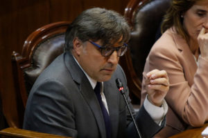 Francisco Cox respalda a Piñera: 
