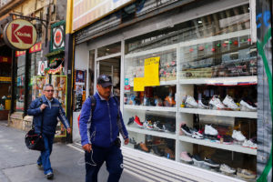 Cámara Nacional de Comercio revela que ventas minoristas de noviembre bajaron 18%