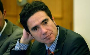 Ministro Briones arremete contra quienes rechazaron reajuste salarial: 