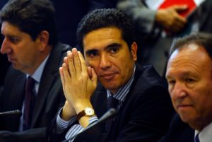 Ministerio de Hacienda mejora propuesta por reajuste del sector público