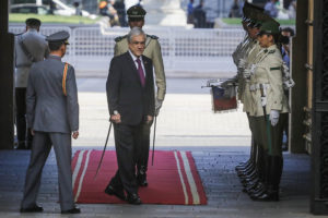 Presidente Piñera confirma que no asistirá al Cambio de Mando en Argentina
