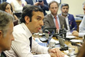 Gobierno por cifras de desempleo: 