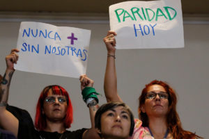 Comisión de Constitución aprueba proyecto RN que permite paridad de género